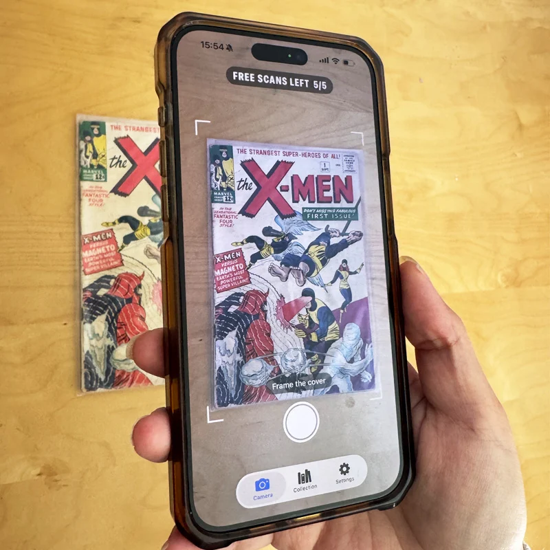 Comic Scry scanning an X-Men #1 cover on an iPhone